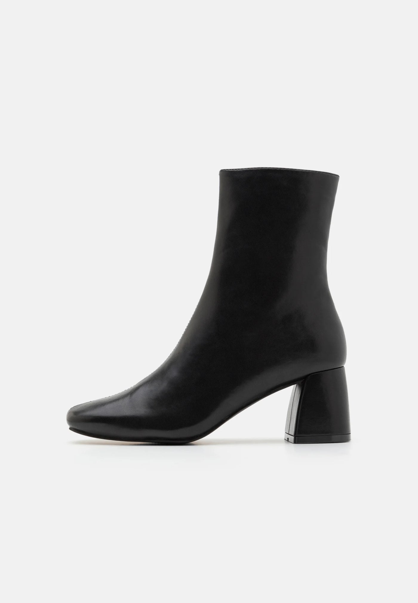 Brielle Black Ankle Boots