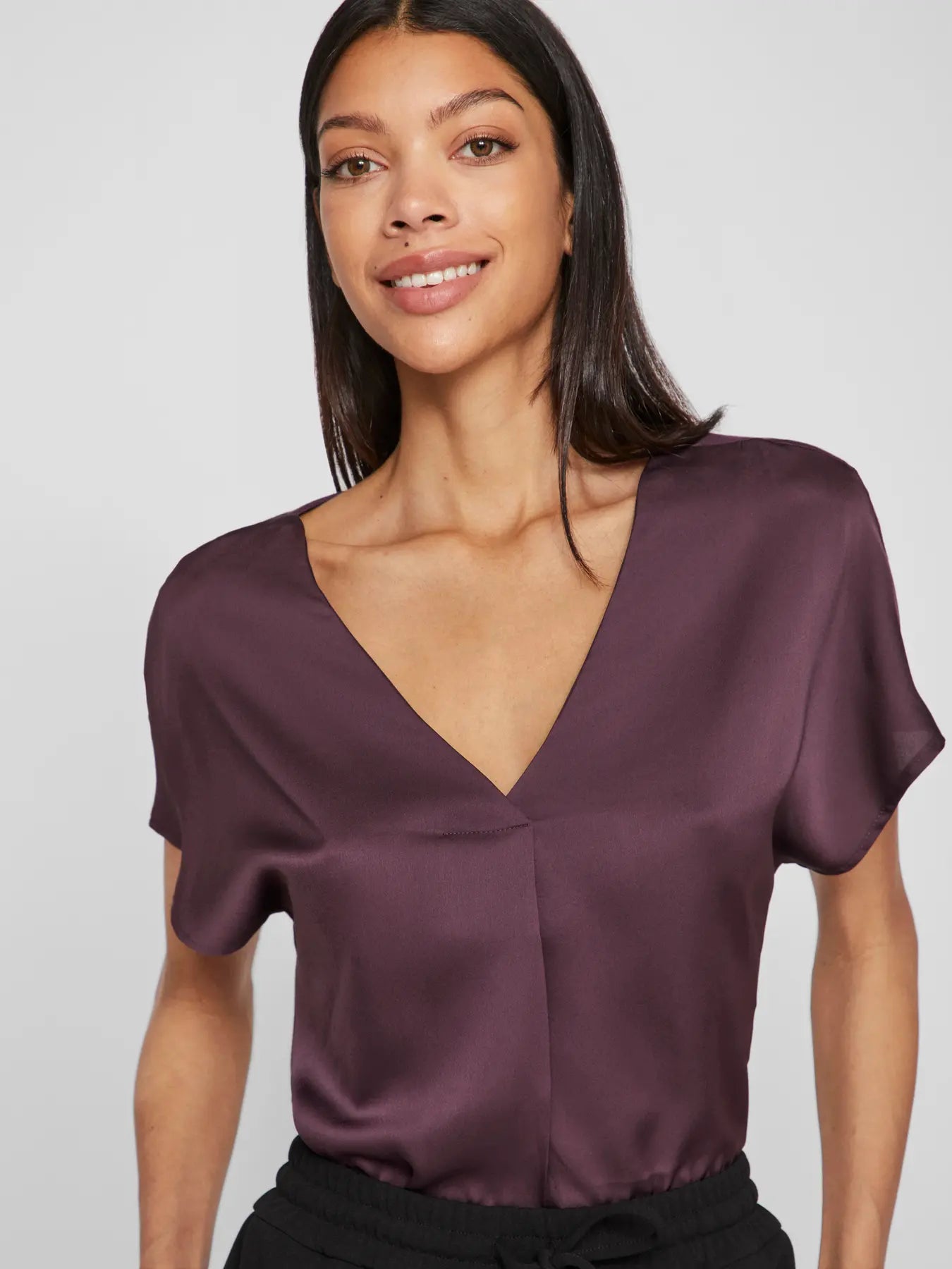 Viellette Satin V Neck Plum