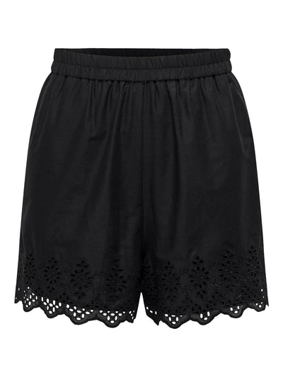 Broiderie Shorts Black