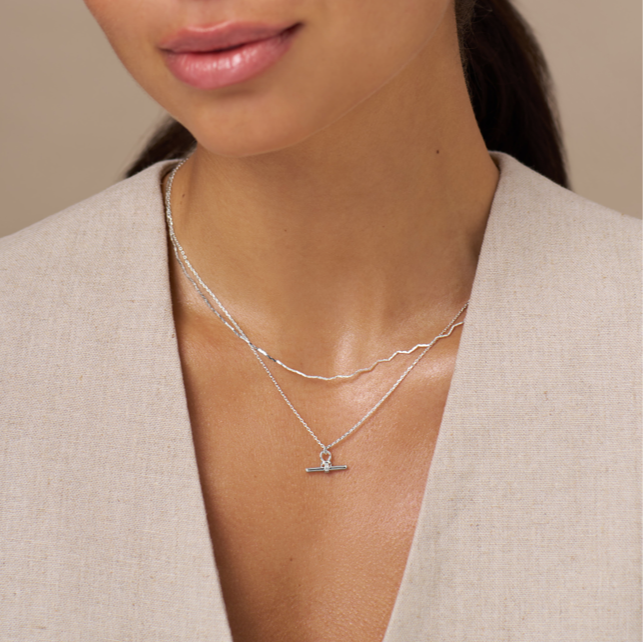 Dainty T-Bar Knot Necklace