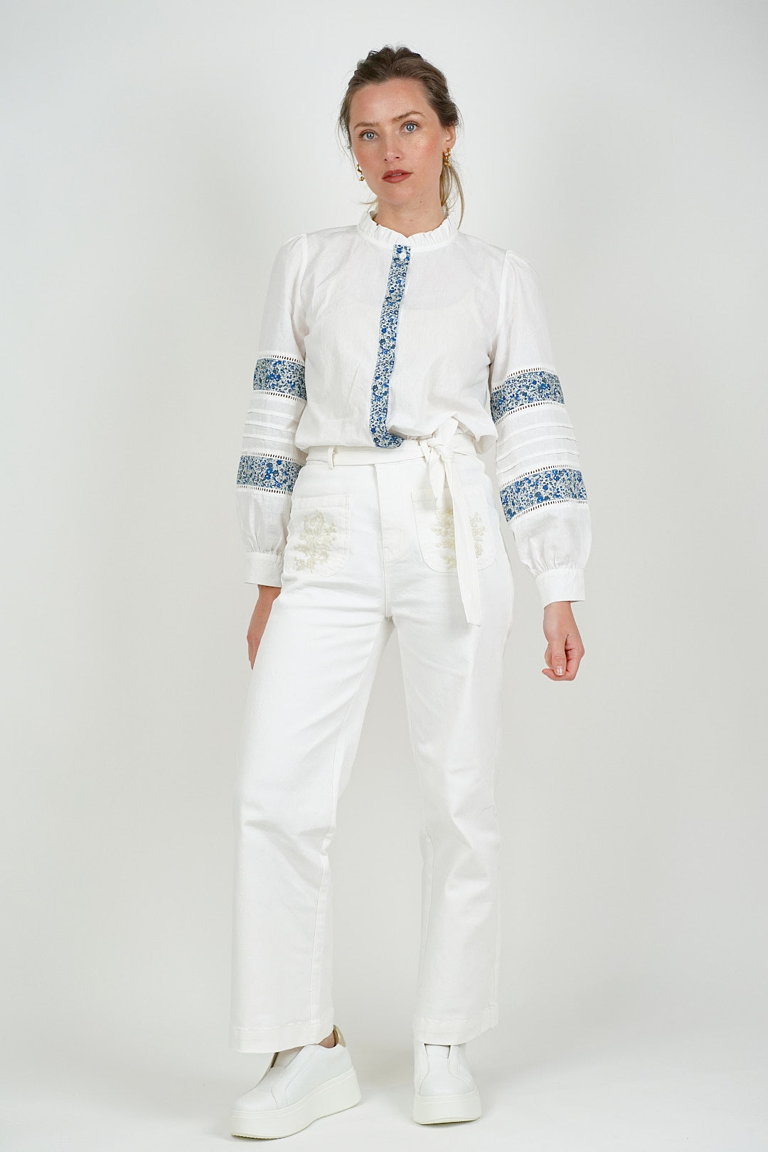 Embroidered White Jeans